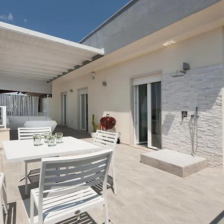 Apartment Attico Diamante